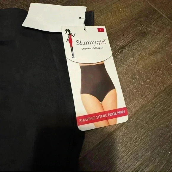 NWT SKINNYGIRL Ultra Smooth High Waist Briefs L - Picture 5 of 5